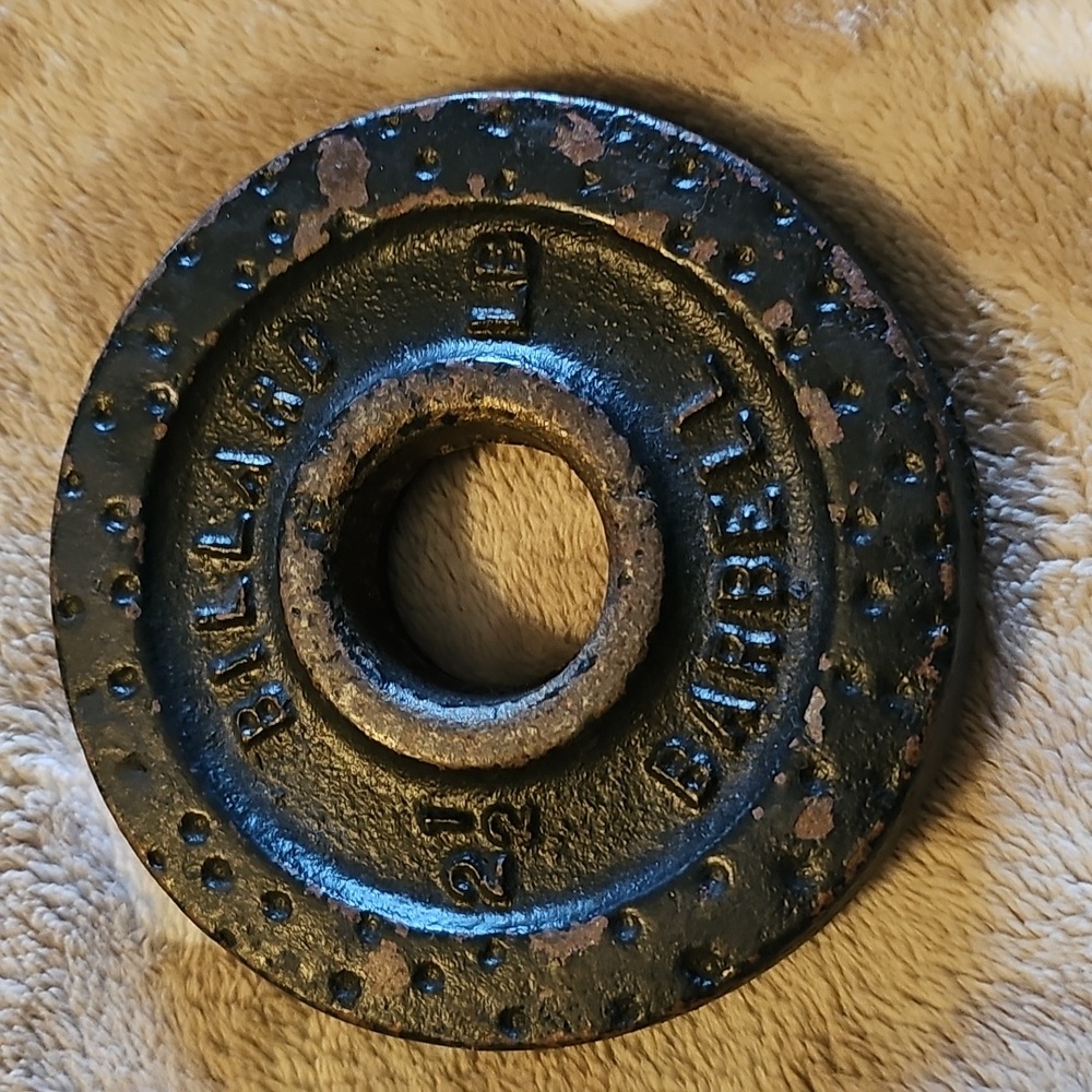 Vintage Billard Barbell Plate Weight 2-1/2 pound